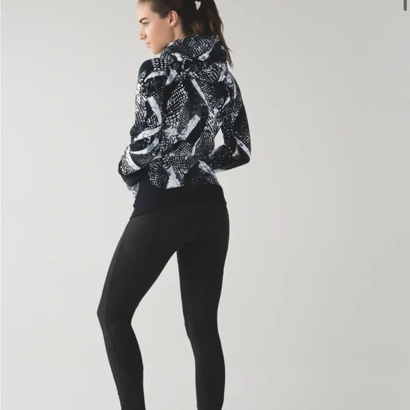 Lululemon Scuba Hoodie III Static Mist White Black/Black Size 8 - Picture 9 of 9